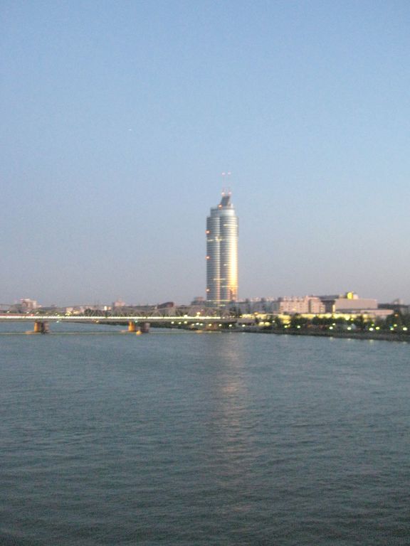 Wien, Millennium Tower