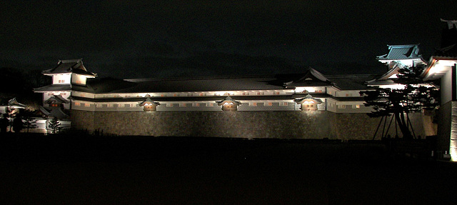 Night view Kanazawa Castle