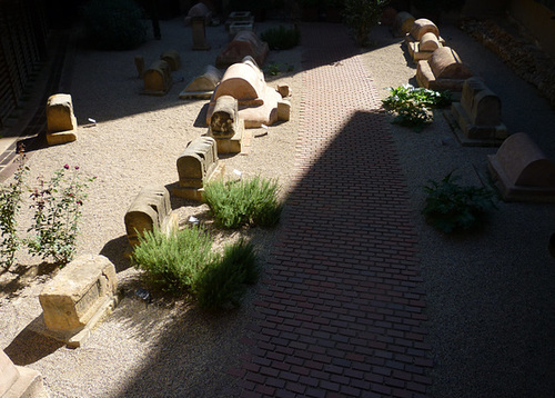 Roman Sepulchral Way