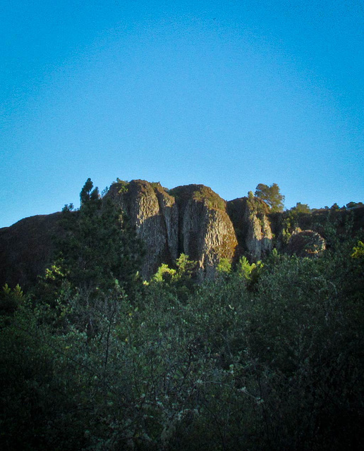 Rocky Outcropping, Lower Table Rock