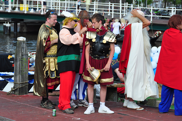 Peurbakkentocht: Asterix helping a Roman legionaire