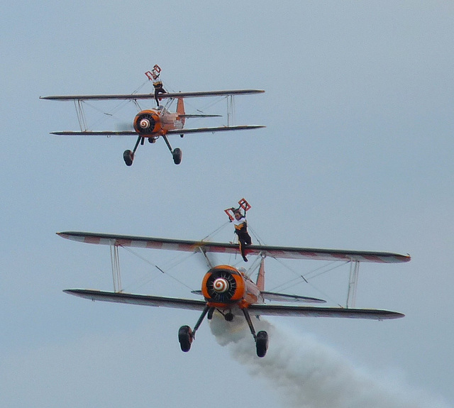 Breitling Wing Walkers  (Boeing Kaydet x2)