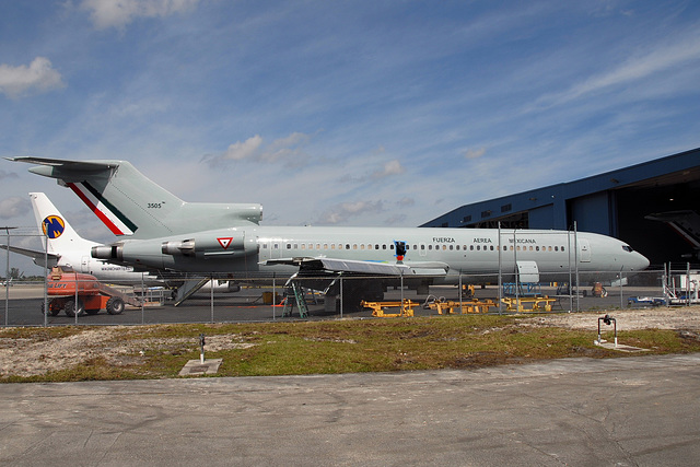 3505 B727-264 Mexican Air Force