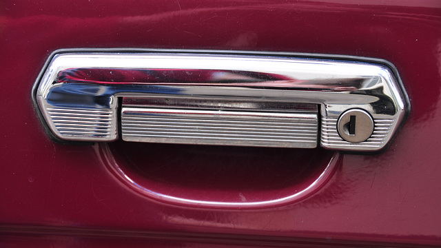 Door handle of a 2005 Lada Niva 1.7i