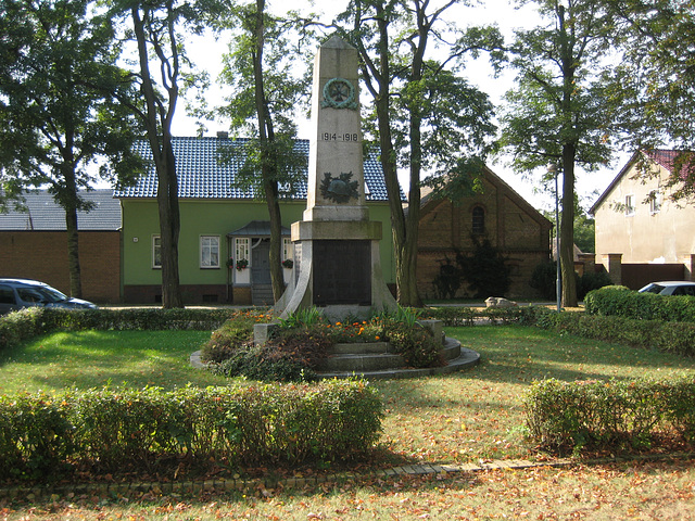 Denkmal Weltkriege - Groß Schulzendorf/2