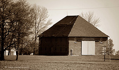 Boone County Barn