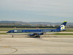EC-KAJ A340 Air Comet