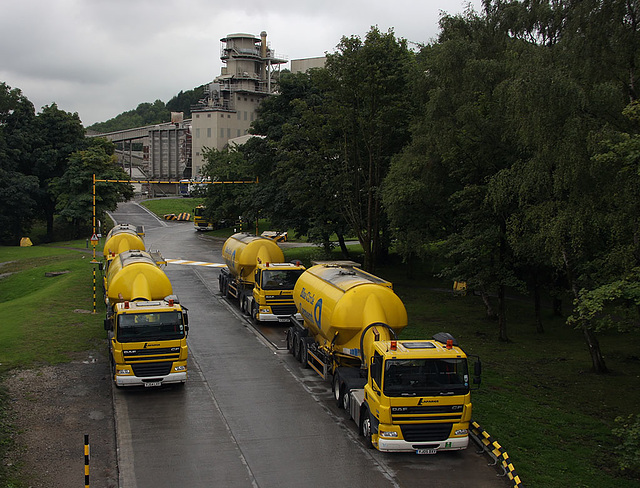 Yellow Lorries, Blue Circles