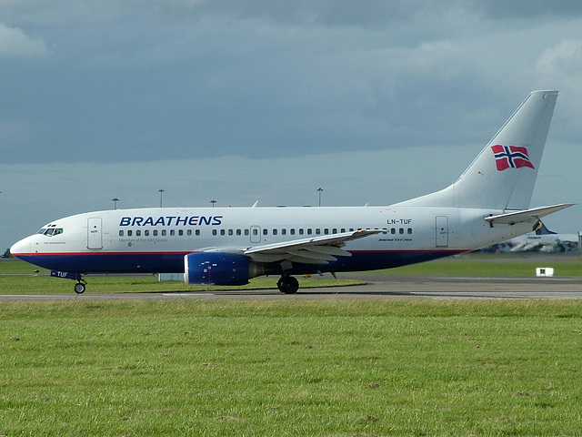 LN-TUF B737-705 Braathens