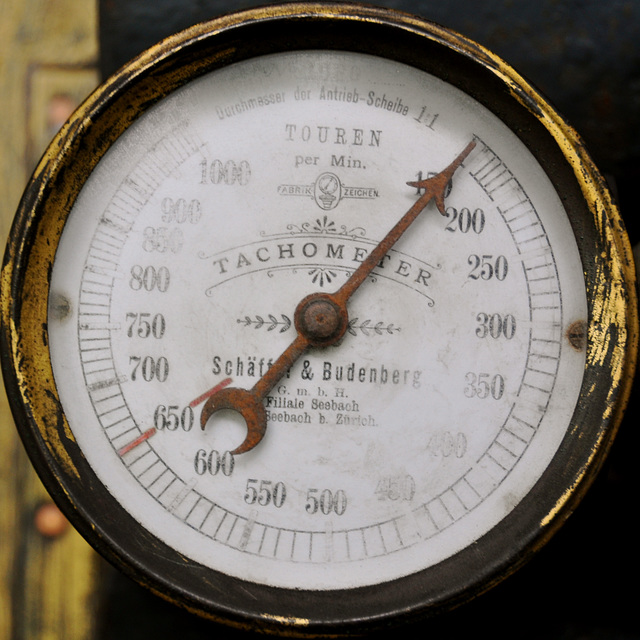 Holiday 2009 – Tachometer