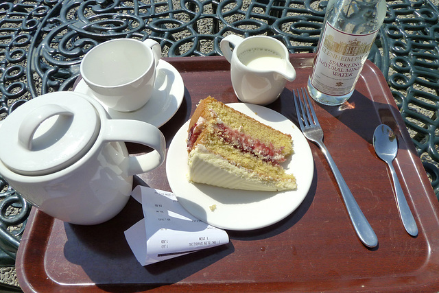 Blenheim Palace – Tea and cake