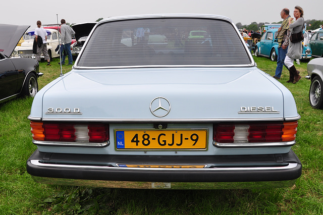 Oldtimershow Hoornsterzwaag – 1978 Mercedes-Benz 300 D