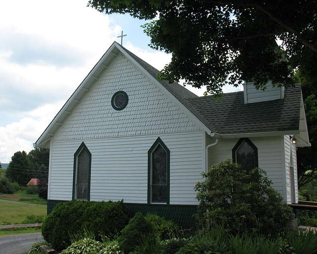 Pretty little church...St Mary's Episcopal Church, built in 1905