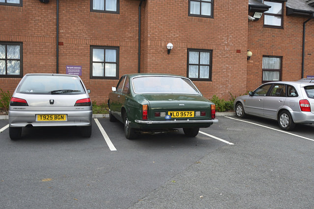 Ross-on-Wye 2013 – 1977 Bristol 603