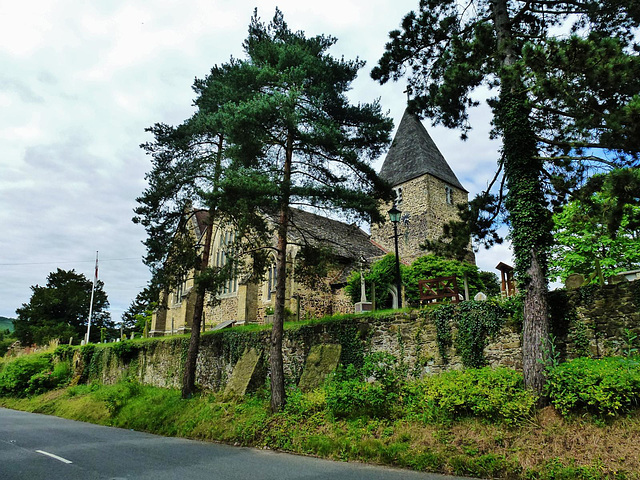 limpsfield church , surrey