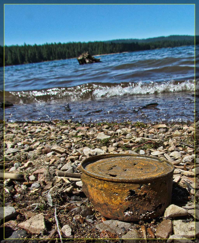 Rusty Can on Howard Prairie Lake