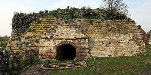 Sandon limekiln