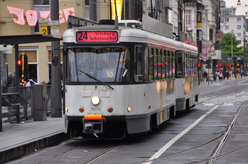 Antwerp tram 7078