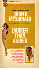 John D. MacDonald - Darker Than Amber