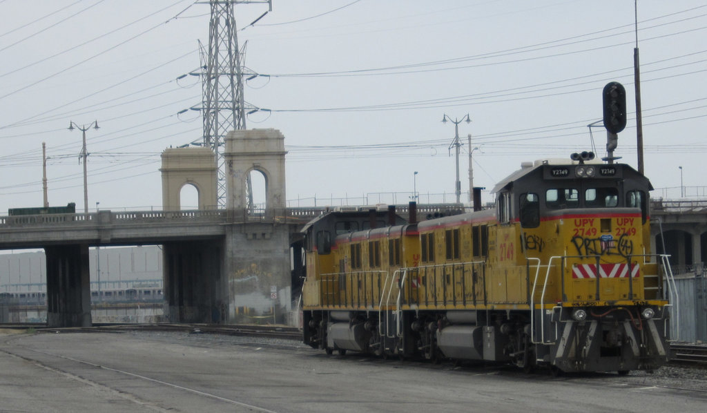 LA River: Union Pacific at 1st street bridge1283a