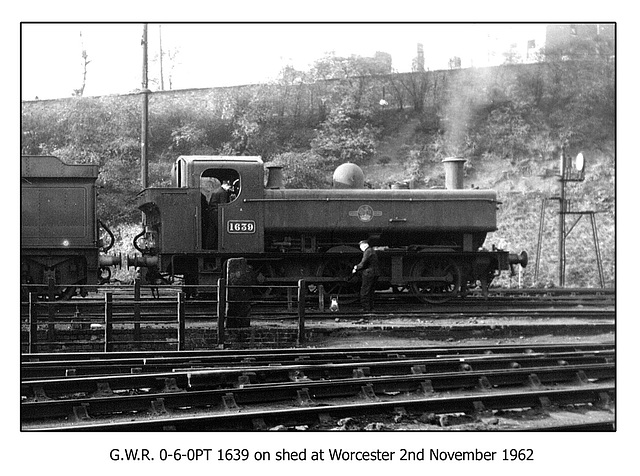 GWR 0-6-0PT 1639 at Worcester on 2.11.1962