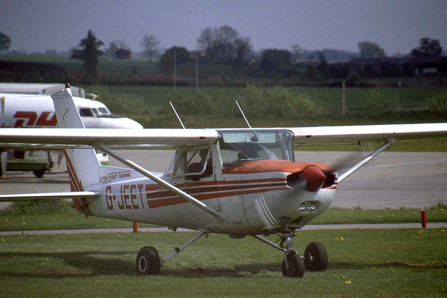 Cessna FA152 Aerobat G-JEET (Luton Flight Training)