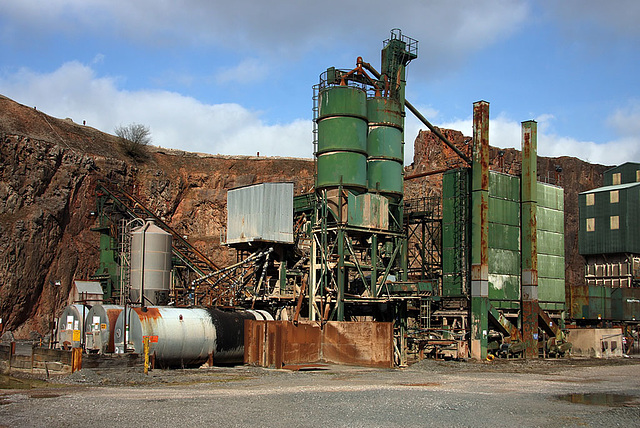 Asphalt plant