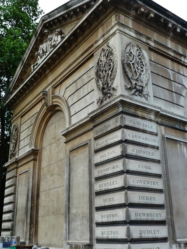 euston station, london