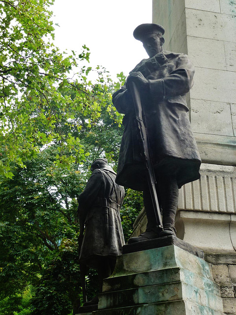 euston station war memorial, london