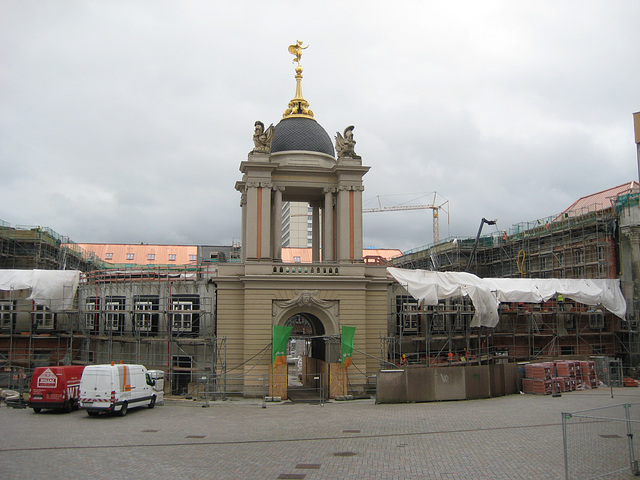 Potsdam - Fortunaportal am Alten Markt