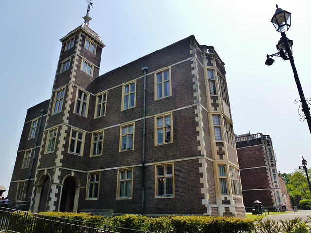 charlton house