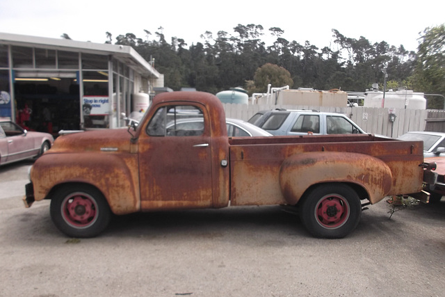 Studebaker truck 1949 for sale / Camion à vendre.