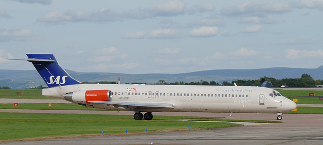 McDonnell-Douglas MD87 SE-DIP (SAS)