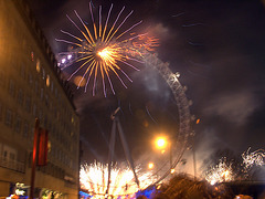 London Eye Fireworks 2006/7 (1)