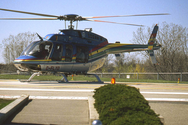 Bell 407 C-FLYD (Niagara Helicopters)