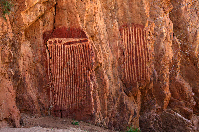 Rock painting (Explored)