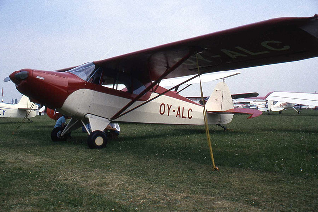 Piper PA-12 Super Cruiser OY-ALC