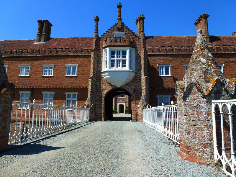 helmingham hall