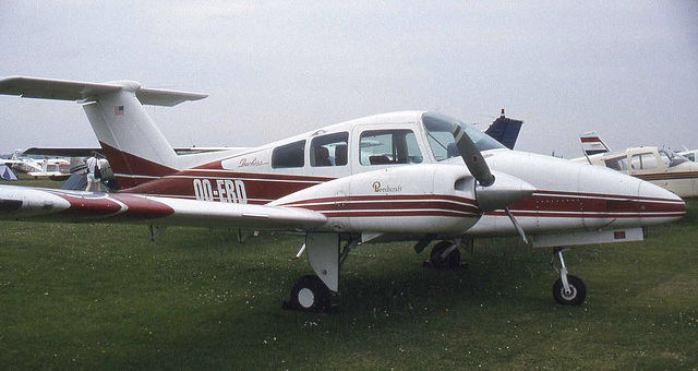 Beech 76 Duchess OO-ERD