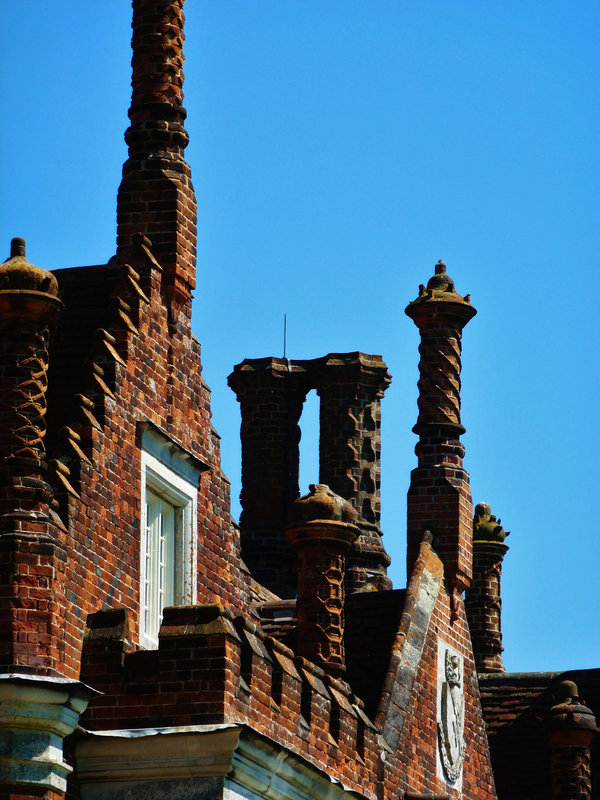 helmingham hall