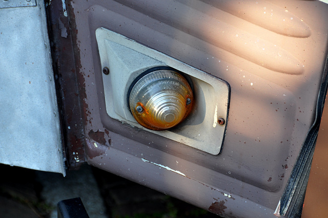 1973 Citroën HB 1600 indicator light