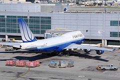N199UA B747-422 United Airlines