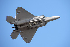 04-4071/FF F-22A US Air Force