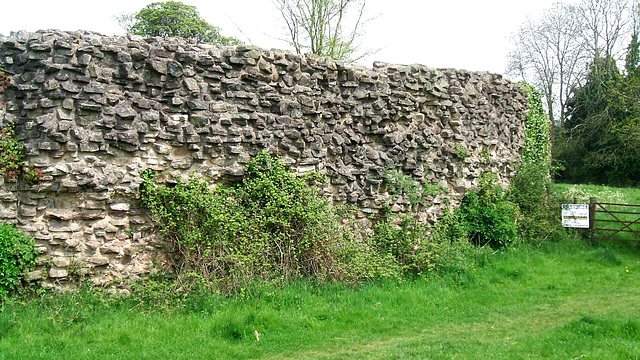 Caerleon - Fortress Walls