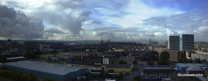View over Glasgow from Speirs Wharf westwards