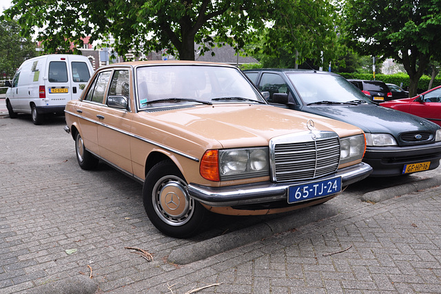 1977 Mercedes-Benz 280