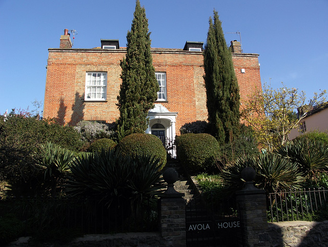 Avola House, Tarrant Street