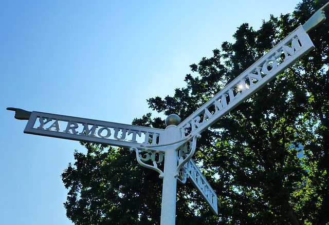 yoxford signpost, suffolk