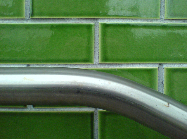 Hand-rail, Green Bridge, Mile End E1