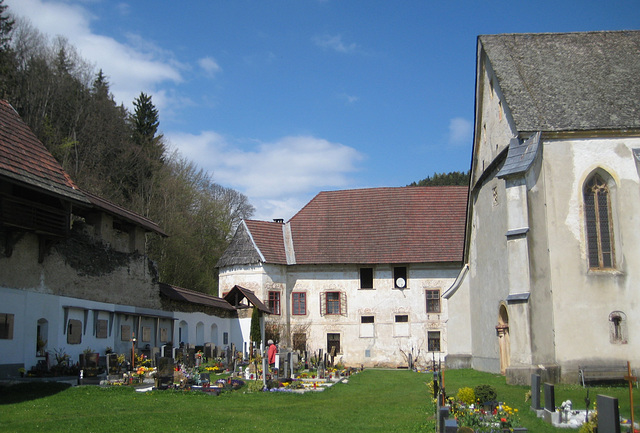 Stift Griffen, Friedhof